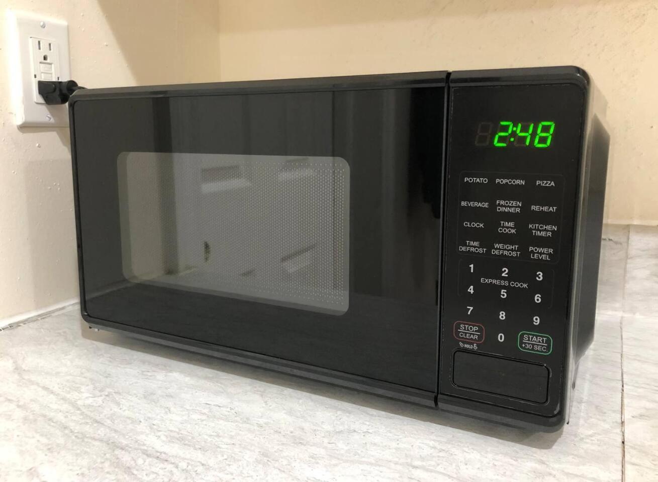 Spacious And Private Apartment With 3 Bedrooms And 1 Bathroom Near Newark International Airport Ewr And New York City Luaran gambar